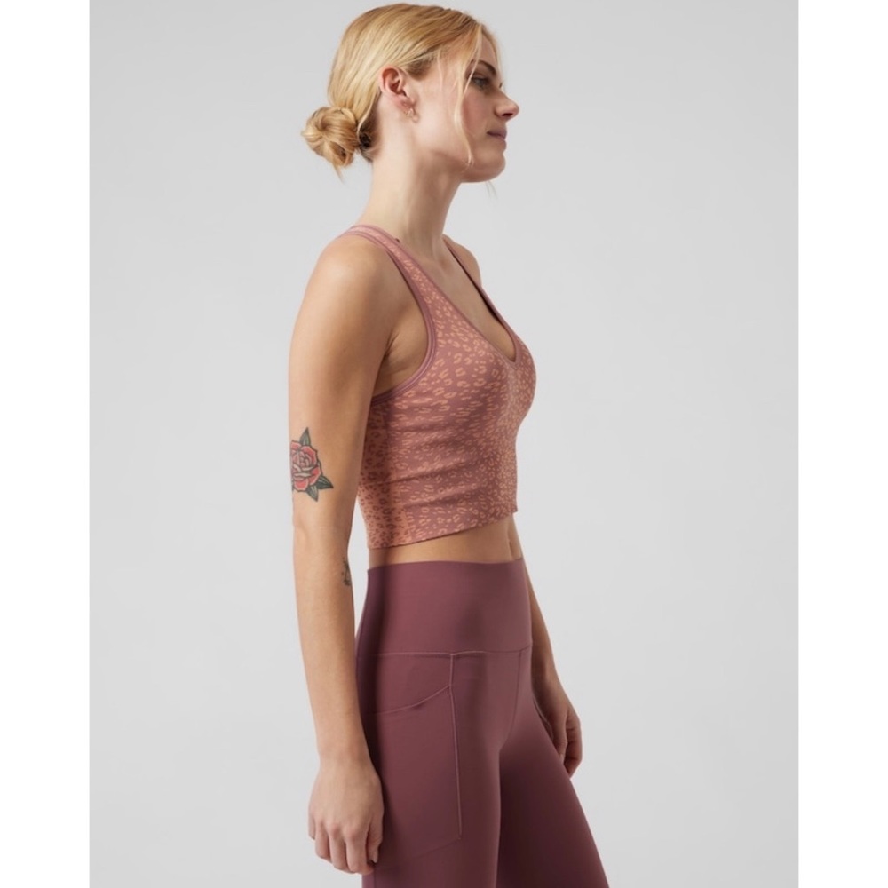 NWT! Athleta Aurora Seamless Crop Rib Tank - Size XS - Picture 3 of 8